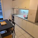 Apartment Chic & Stylish Retreat Patras