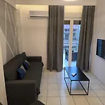 Apartment Chic & Stylish Retreat Patras
