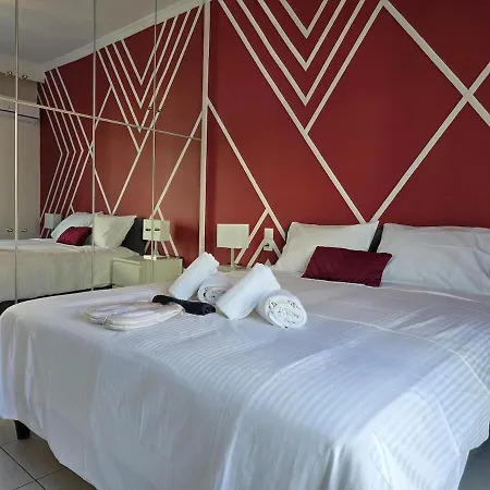 Chic & Stylish Retreat Daire Patras